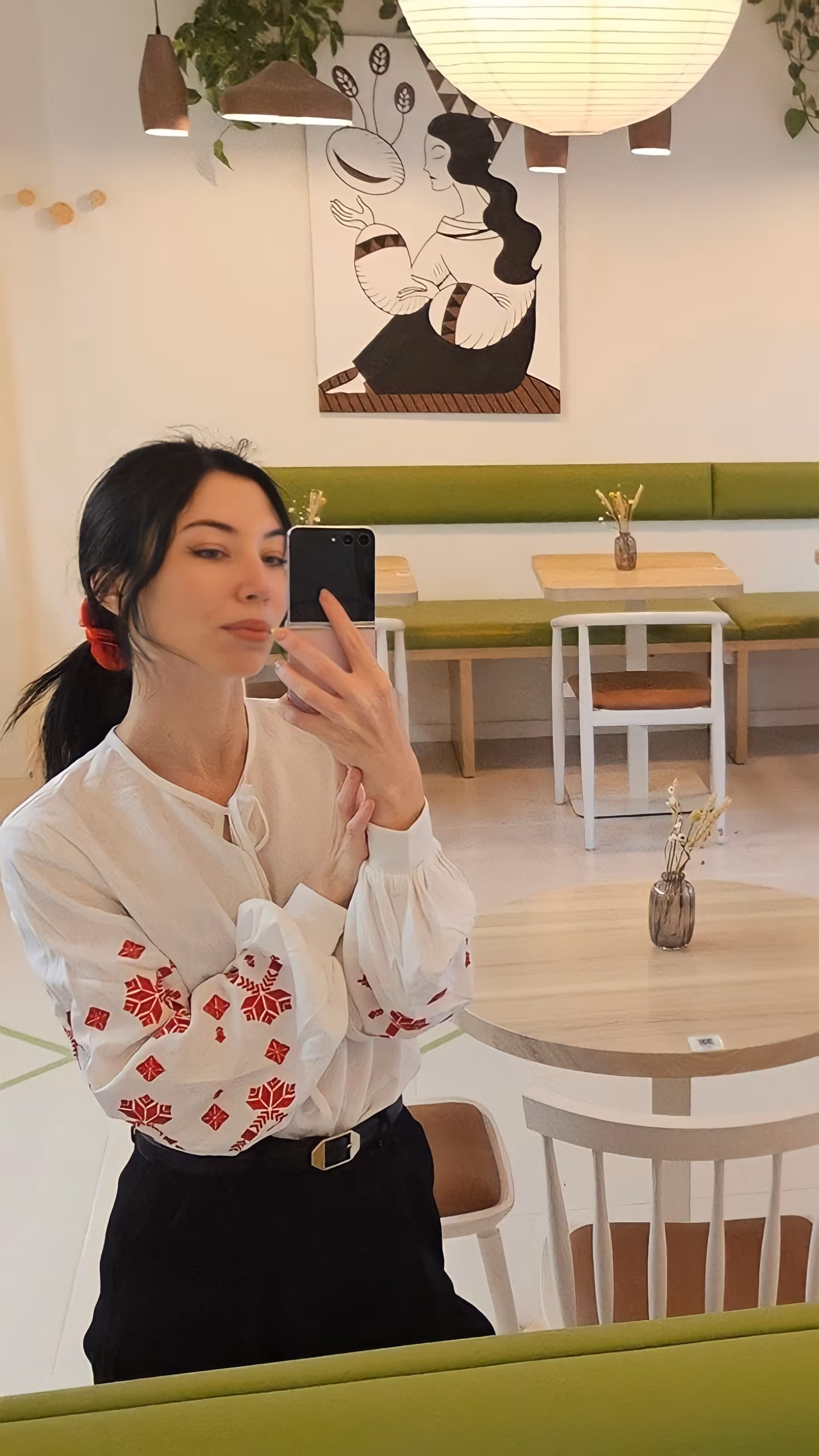 Yulia 30 Wrocław  Poland Je suis prête à aimer et être aimée en couple