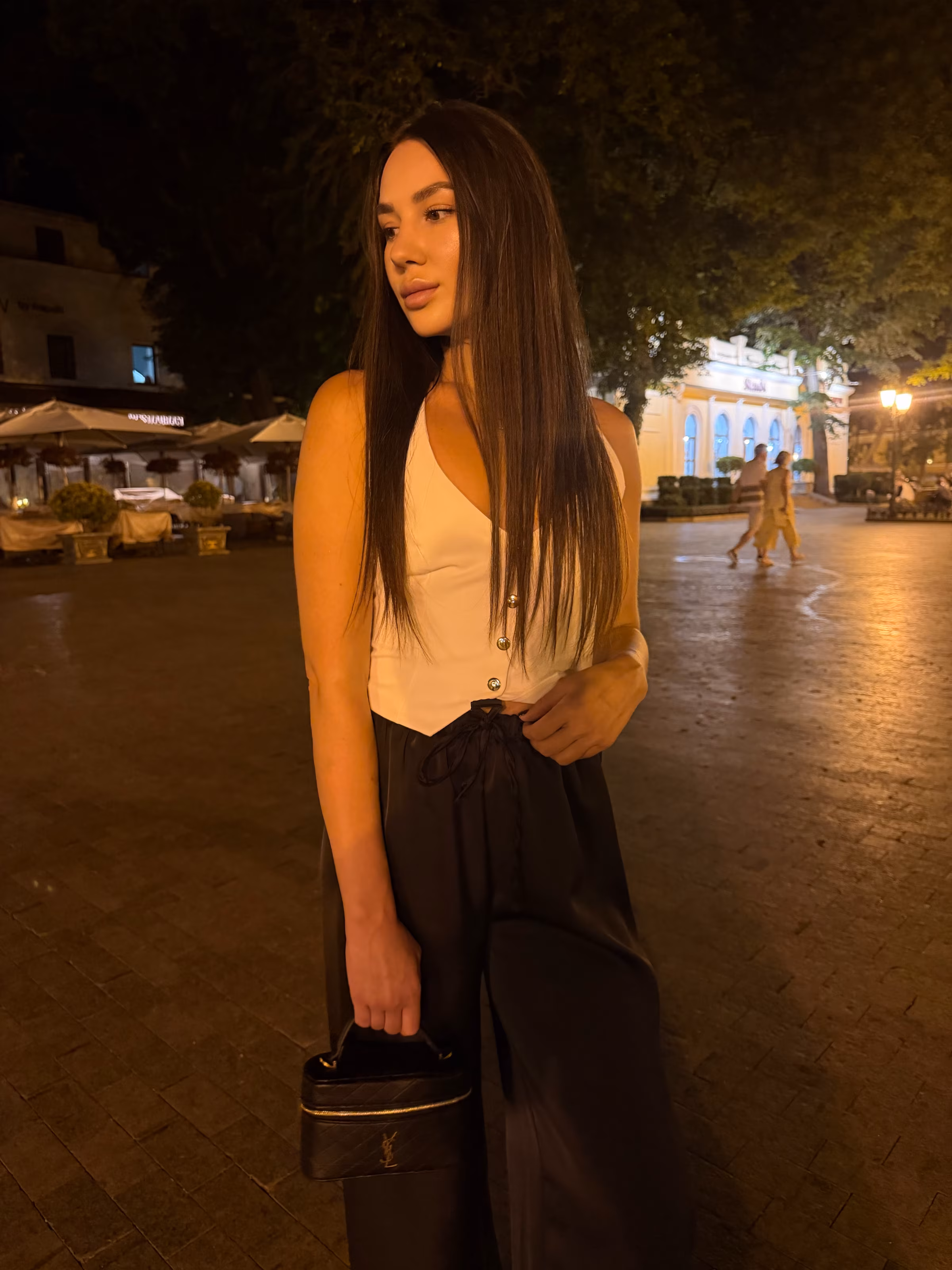 Ksenia 33 Cologne Germany Je suis prête à aimer et être aimée en couple