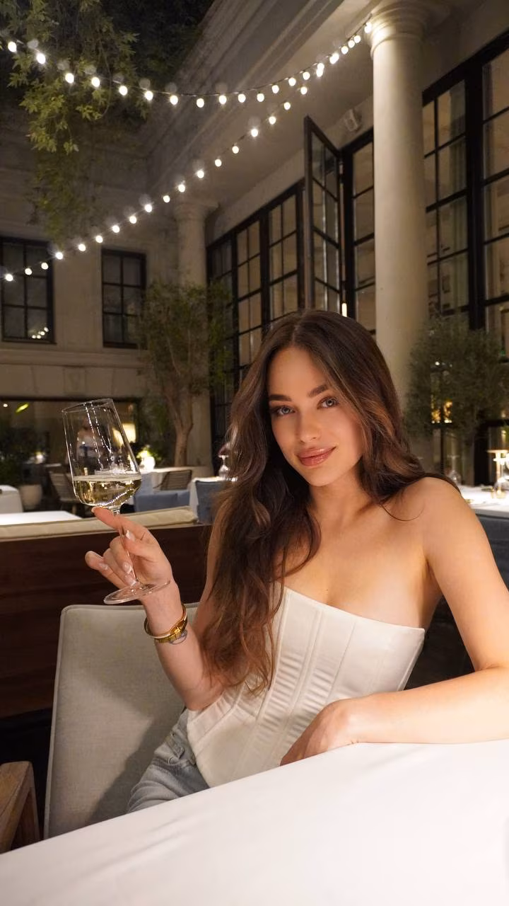 Viktoriia 25 Kyiv Ukraine Je suis prête à m engager dans un couple