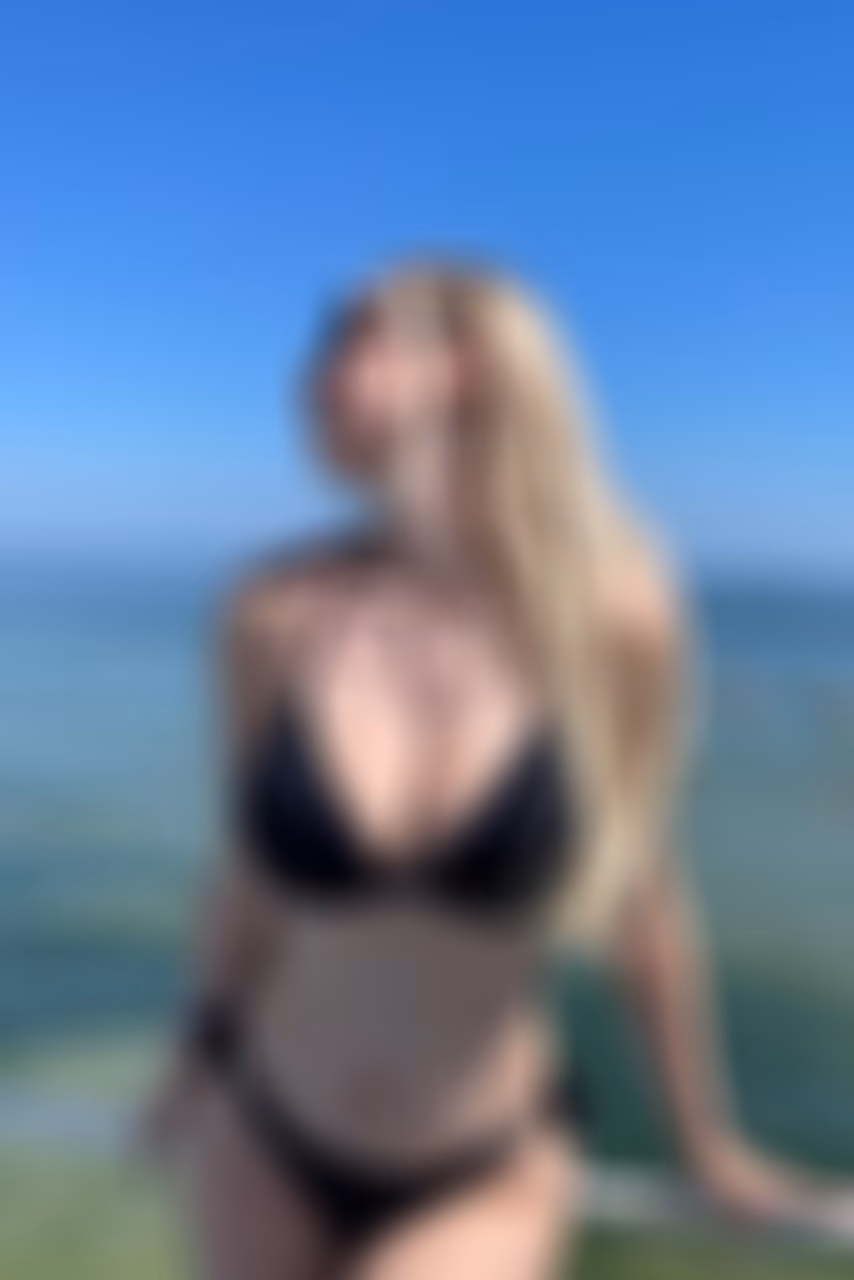 Elena 26 Kyiv  Ukraine Je suis prête à m engager dans un couple