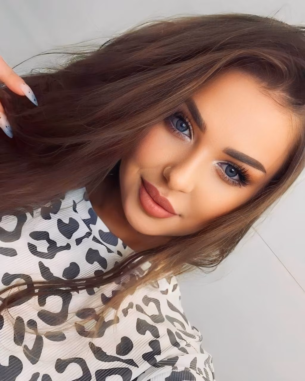 Lilia 34 Warsaw  Poland Je veux construire un couple avec toi et toi seul
