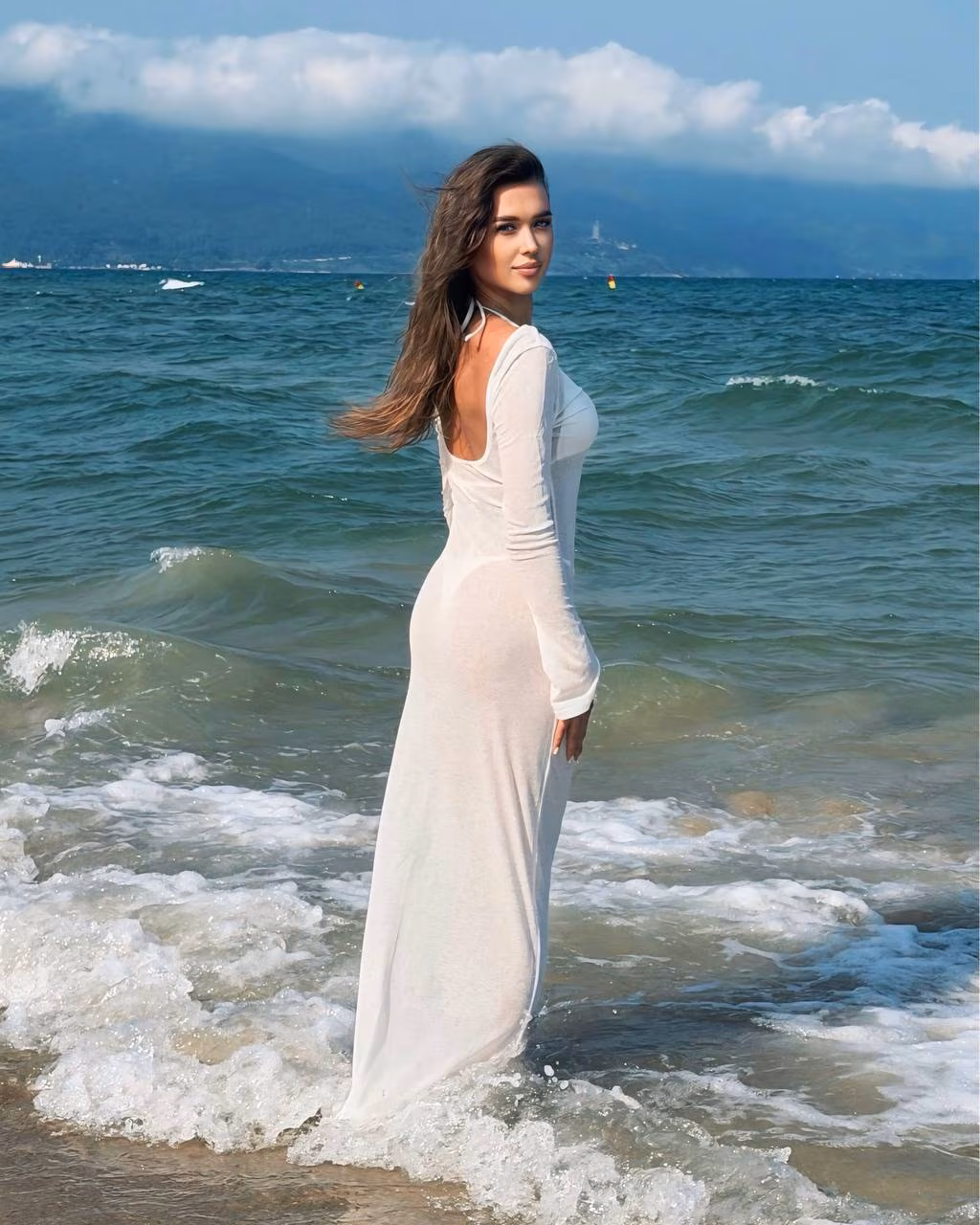 Mariamna 25 Rivne / Danang Ukraine Je veux partager mes rêves dans un couple