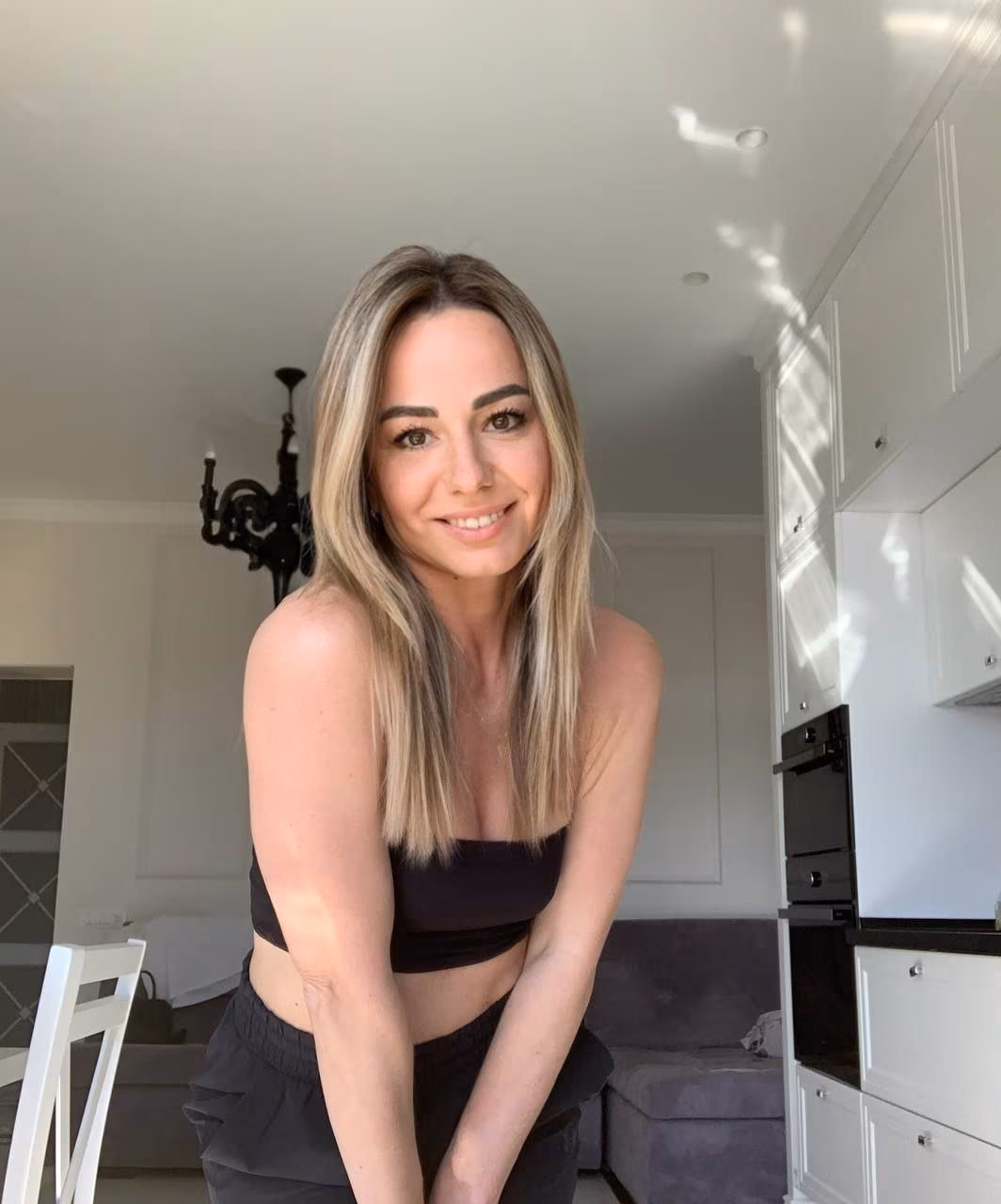 Aliona 45 Odessa Ukraine Je veux rencontrer un homme pour faire un couple