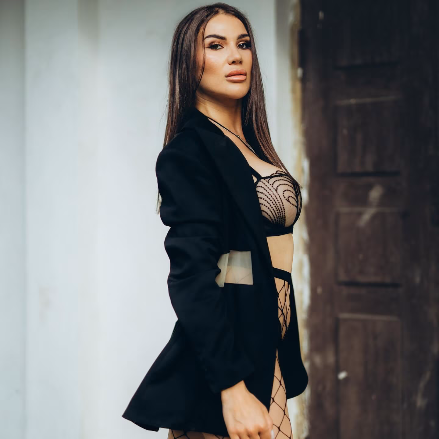 Alina 33 Novohrad-Volynskyi Ukraine Je veux un couple avec une vraie communication