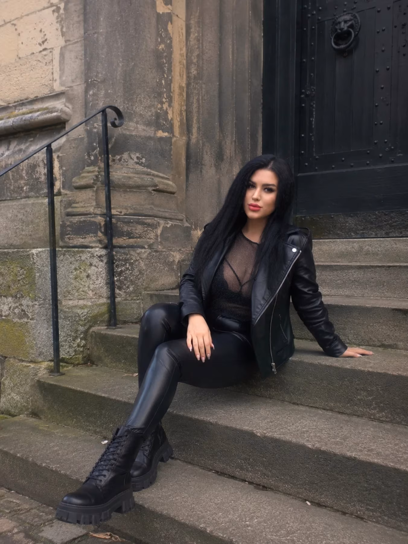 Yana 25 Berlin Germany Je veux un couple basé sur la confiance