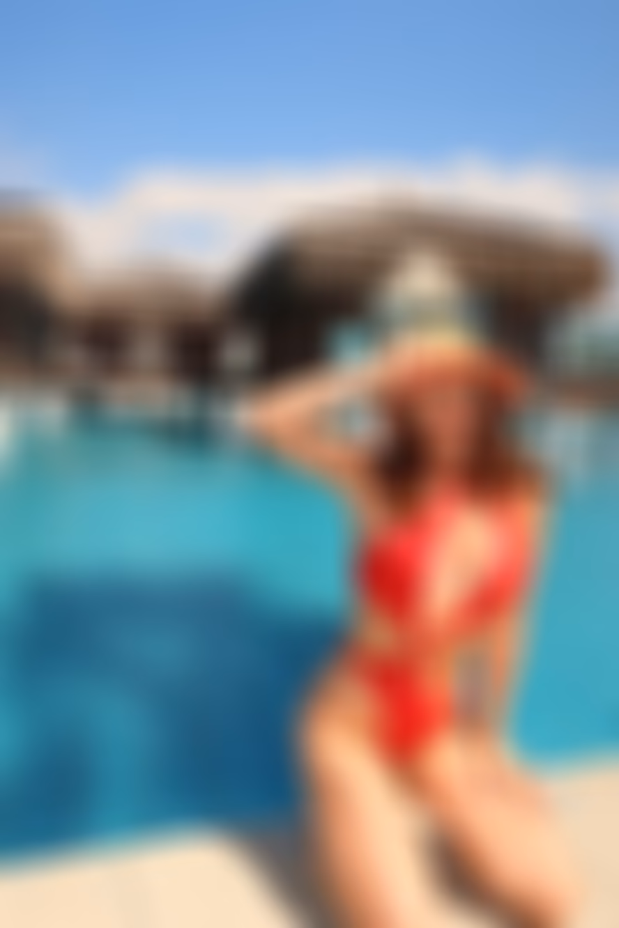 Anna 32 Beausoleil France Je veux un couple où la confiance règne