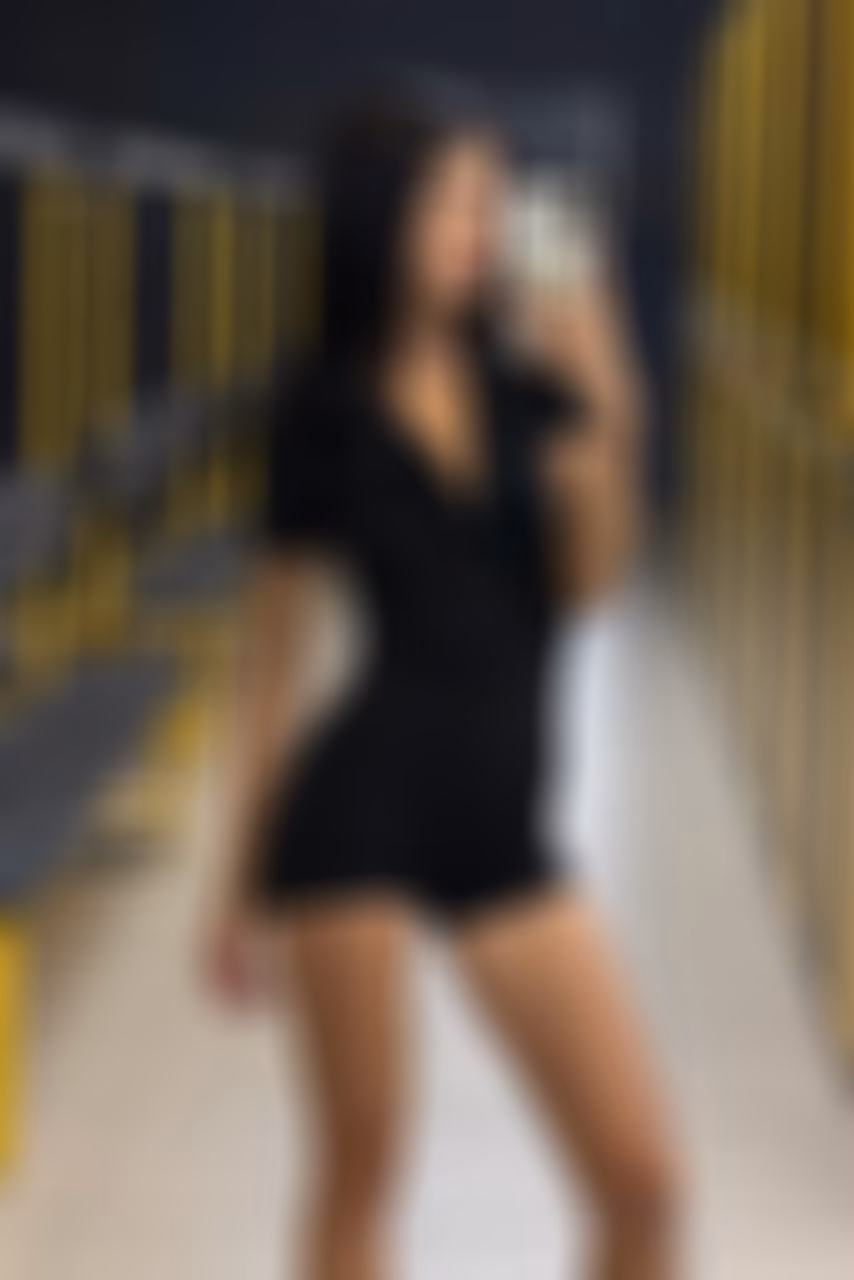 Anastasia 30 Budva Montenegro Je veux un couple où l on se soutient mutuellement