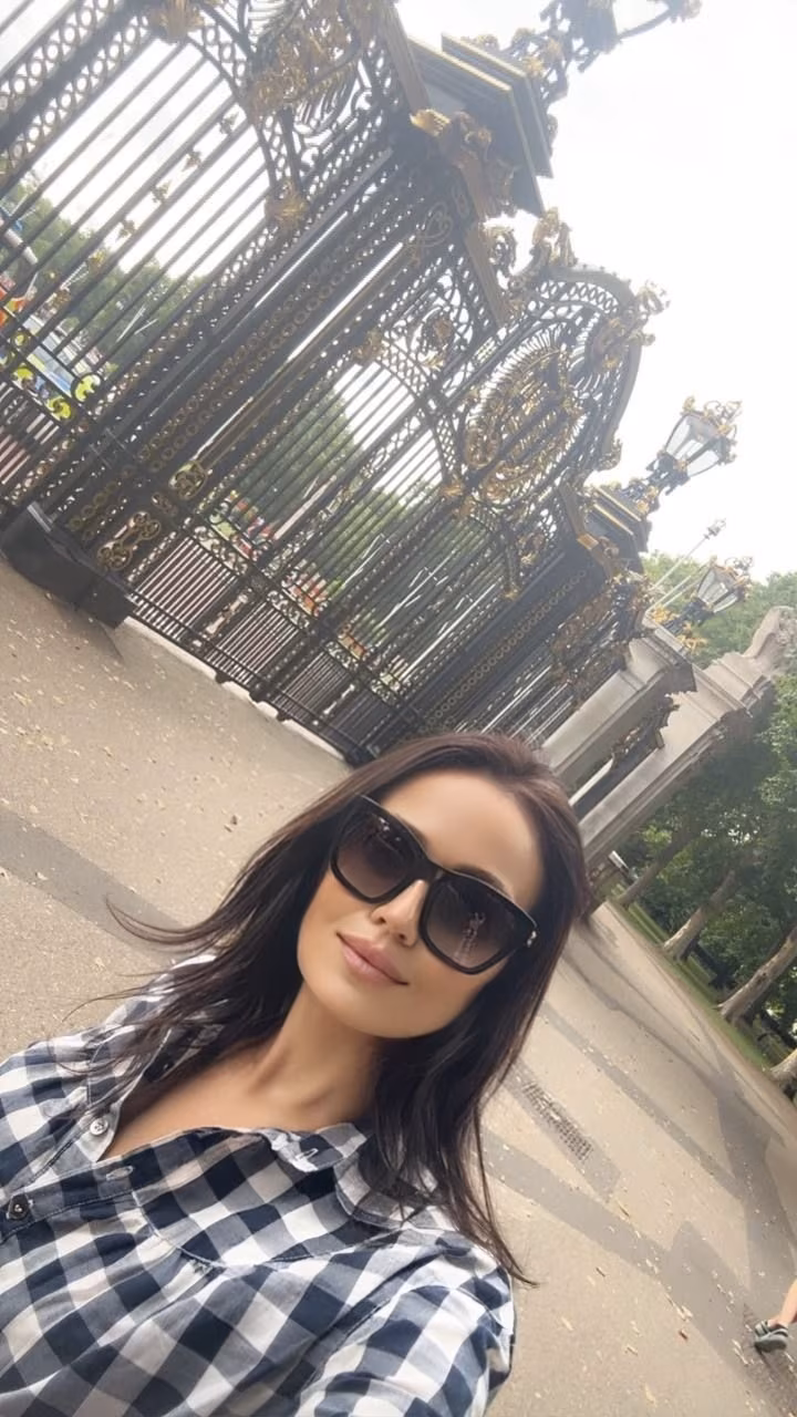 Olena 43 Cyprus/New York Cyprus Je veux une relation qui devienne un vrai couple