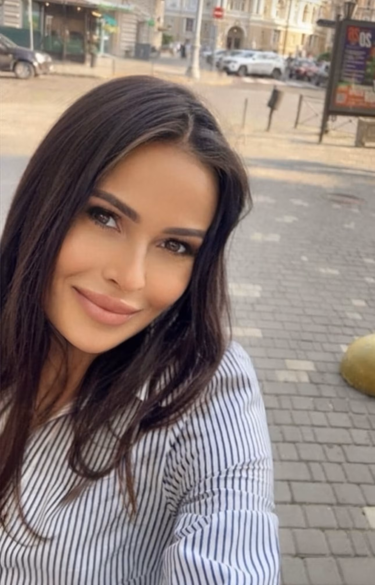 Olena 43 Cyprus/New York Cyprus Je veux une relation qui devienne un vrai couple