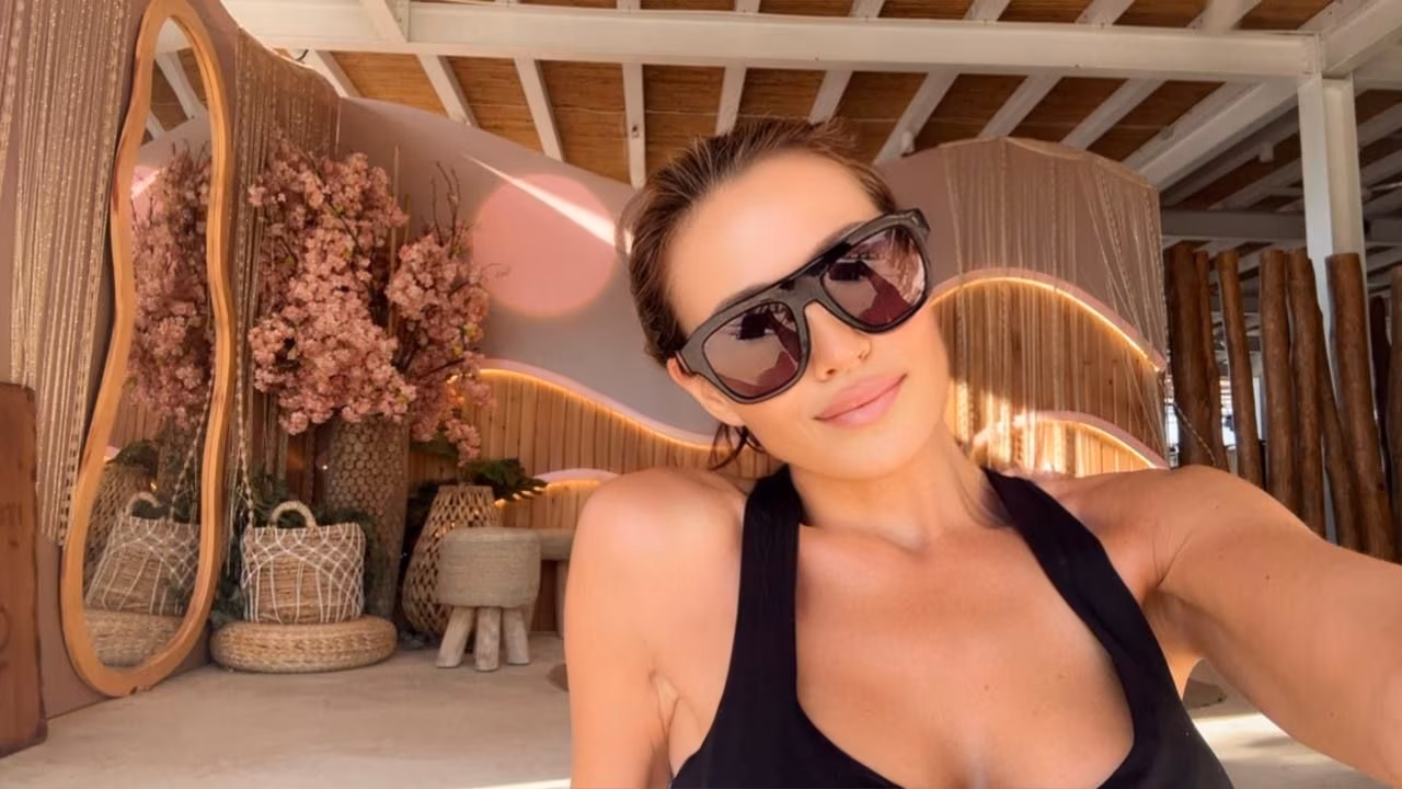 Olena 43 Cyprus/New York Cyprus Je veux une relation qui devienne un vrai couple
