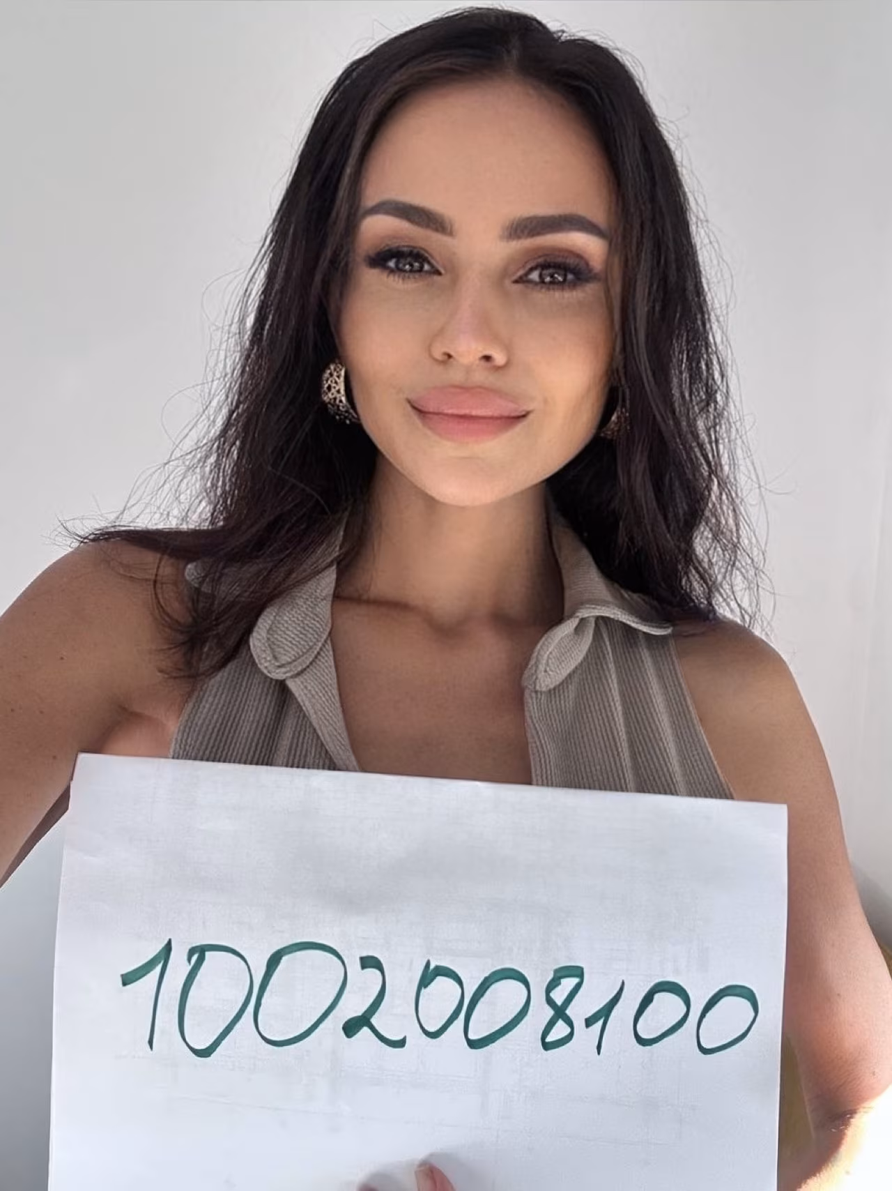 Olena 43 Cyprus/New York Cyprus Je veux une relation qui devienne un vrai couple