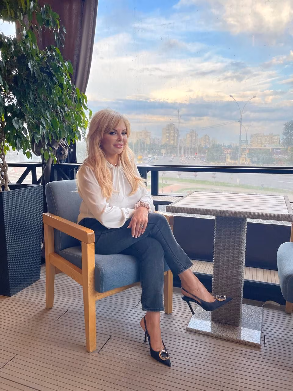 Irishka 62 Sumy Ukraine Je veux un homme pour construire un couple solide