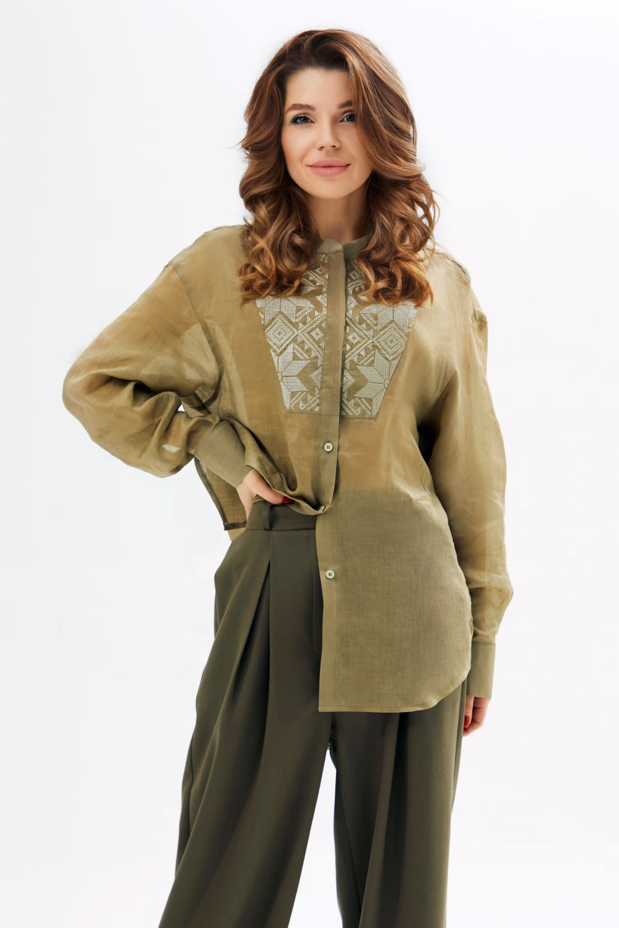 Katerina 35 Kyiv  Ukraine Prête à construire un couple avec toi pour la vie