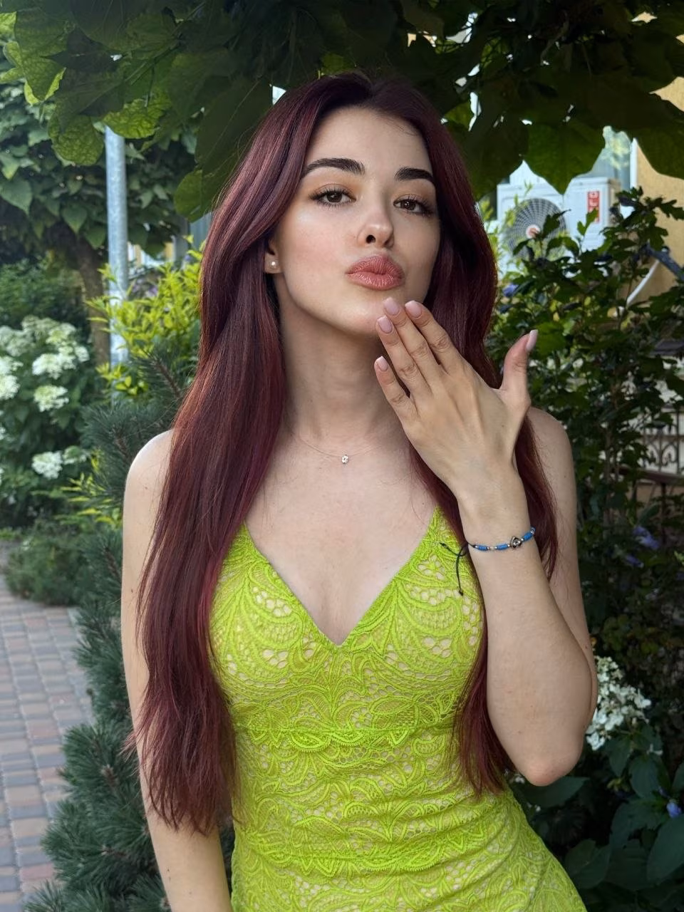 Valeri 27 Portu Portugal Prête à créer une histoire de couple magnifique