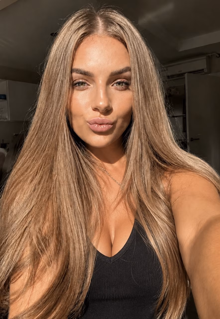 Mariia 28 Antalya Turkey Prête à m investir pleinement dans mon couple