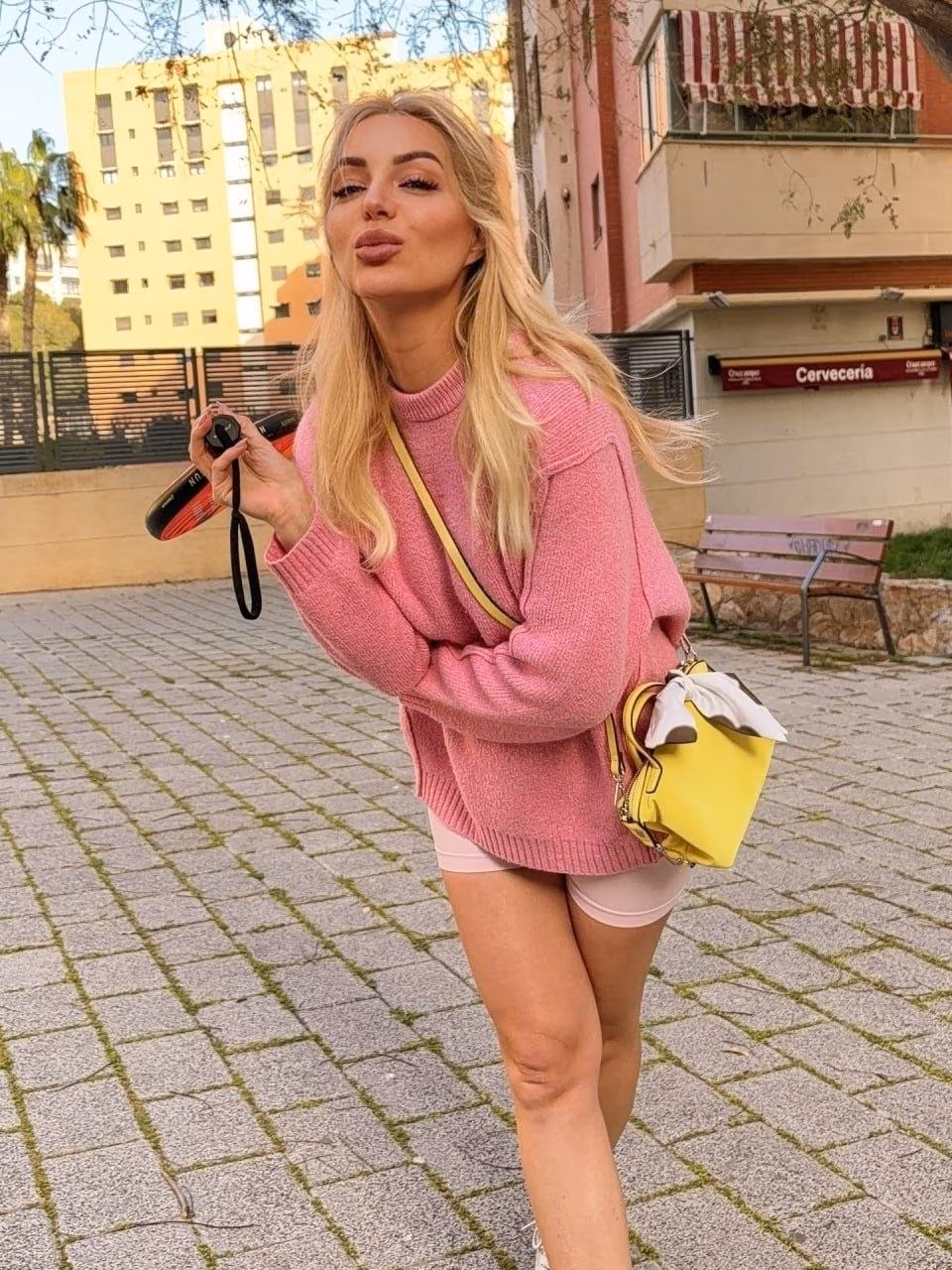 Oleksandra 33 Kyiv Ukraine Prête à tout pour construire un couple heureux