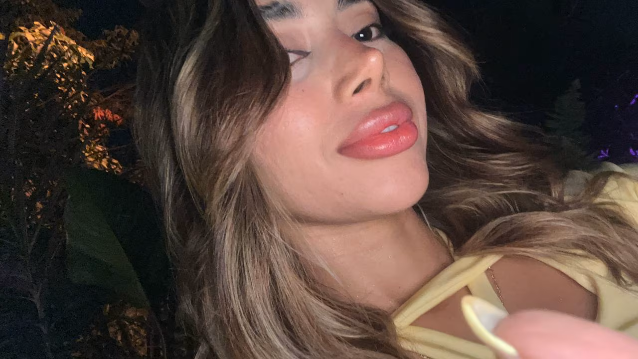 Jenifer 28 Cali Colombia Prête à tout pour construire un couple solide