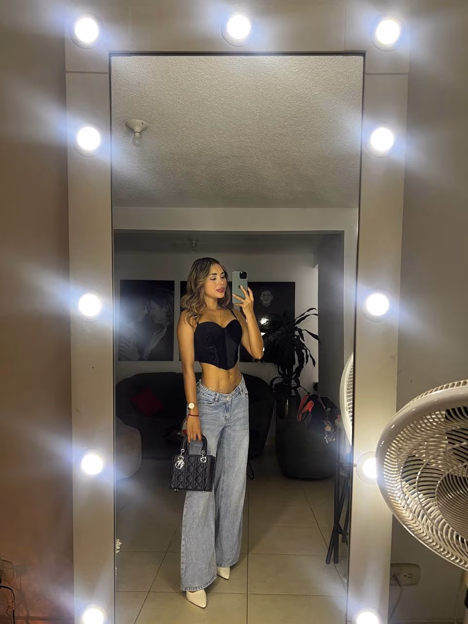 Jenifer 28 Cali Colombia Prête à tout pour construire un couple solide