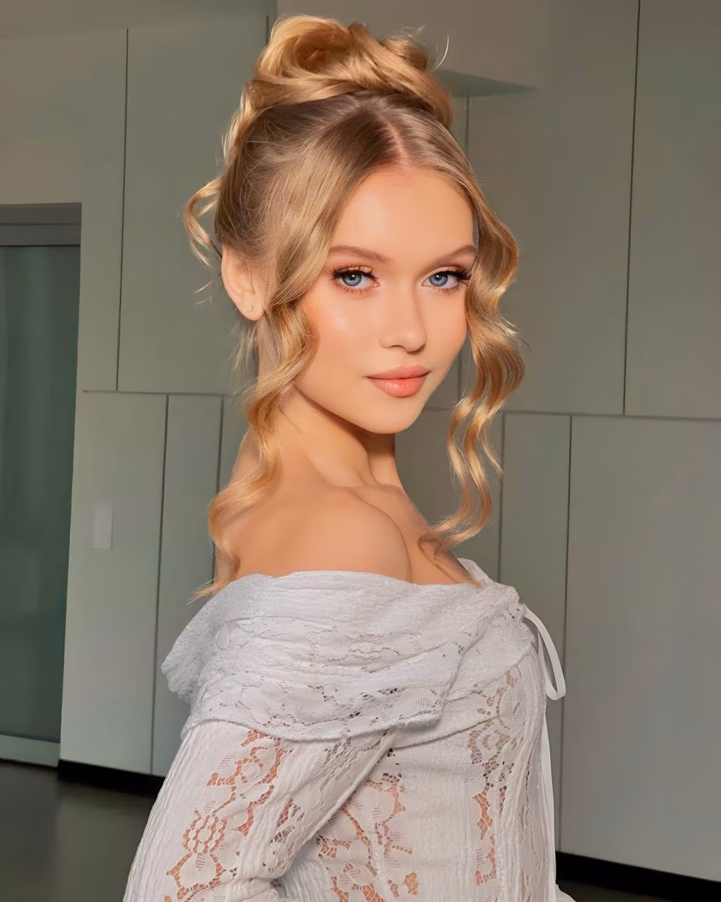 Anastasiia 19 Lutsk Ukraine Prête à tout pour un couple épanoui