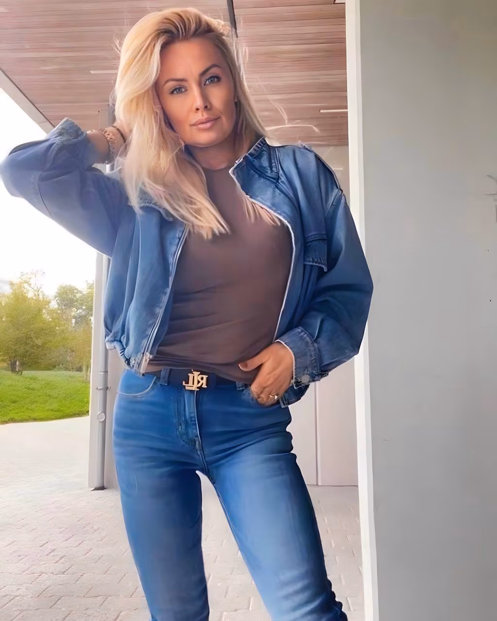 Iryna 42 Kryvyi Rih Ukraine Prête à tout pour un couple épanoui