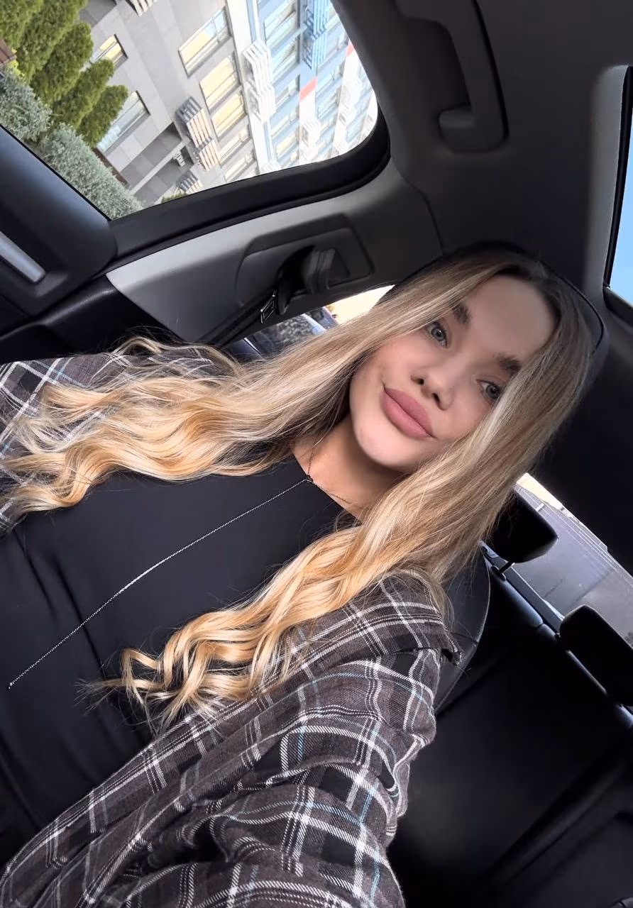 Nataliia 27 Kiev Ukraine Cherche un homme pour former une belle équipe
