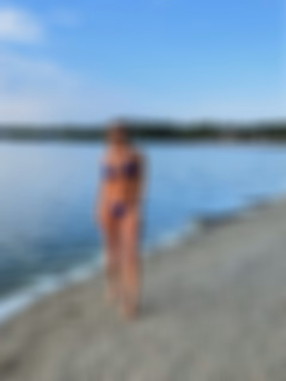 Alena 36 Kharkiv Ukraine Cherche un homme pour une relation de couple épanouie