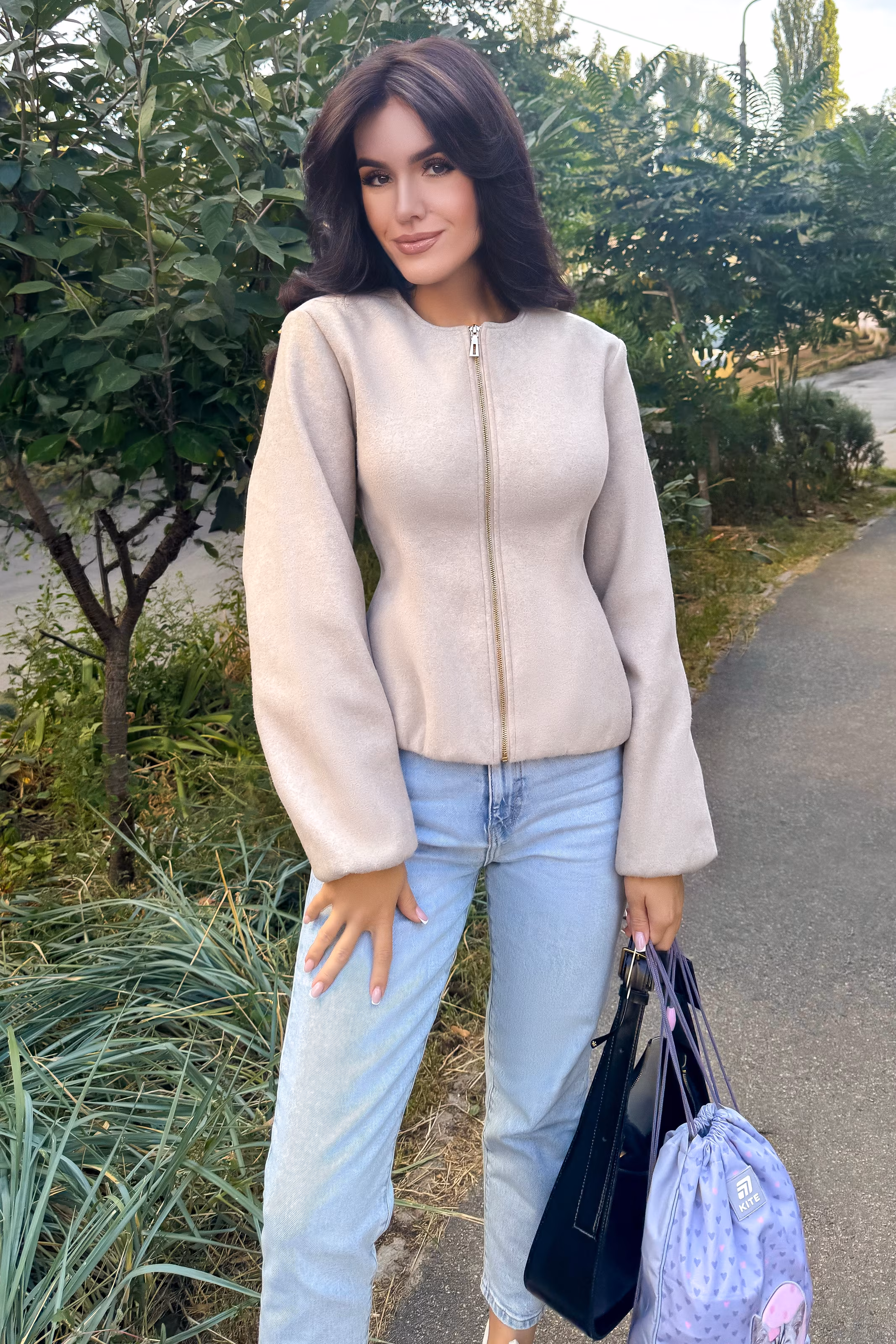 Alena 33 Kyiv Ukraine Cherche un homme pour une vie de couple épanouie
