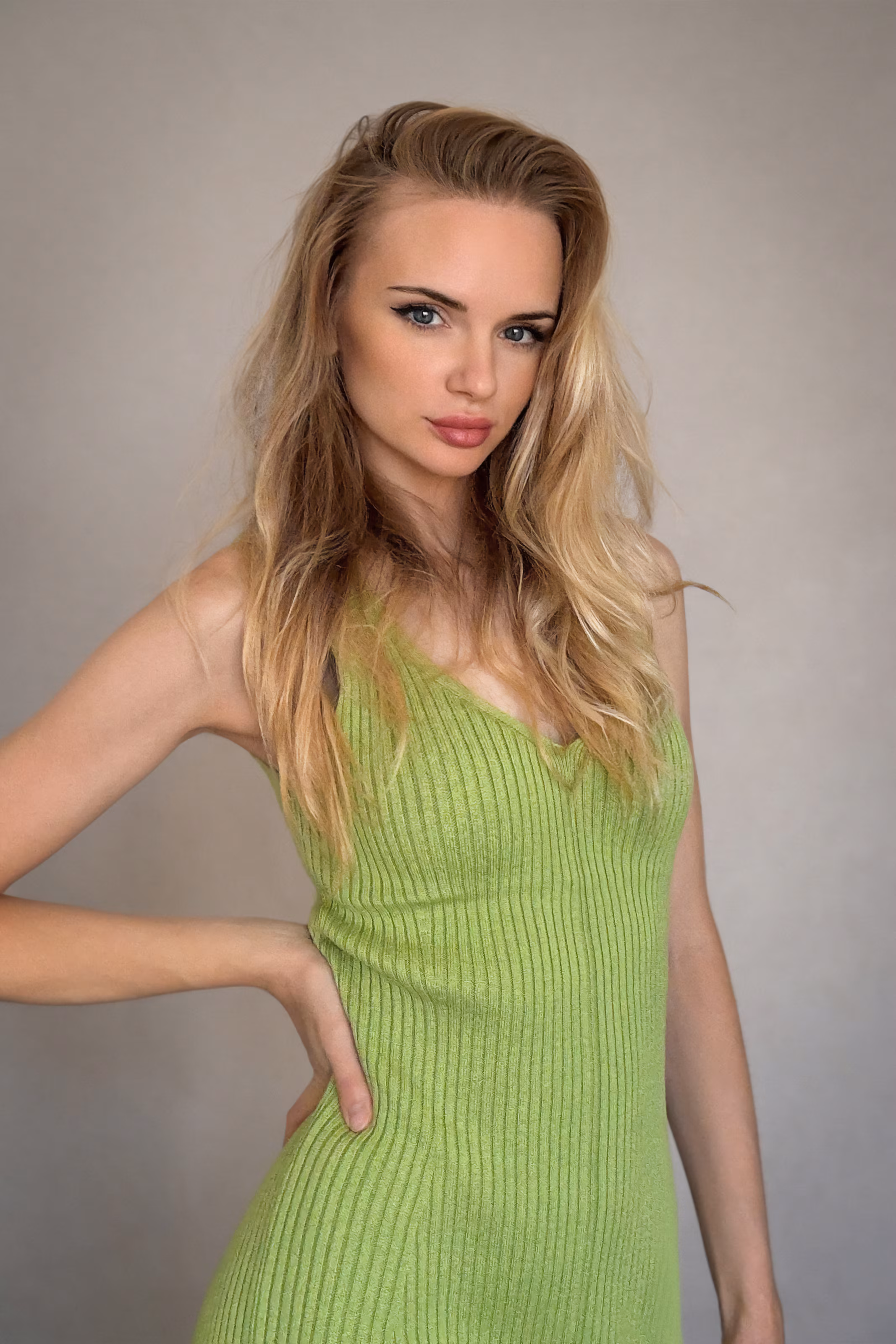 Alena 35 Kyiv Ukraine Cherche un partenaire pour construire un couple