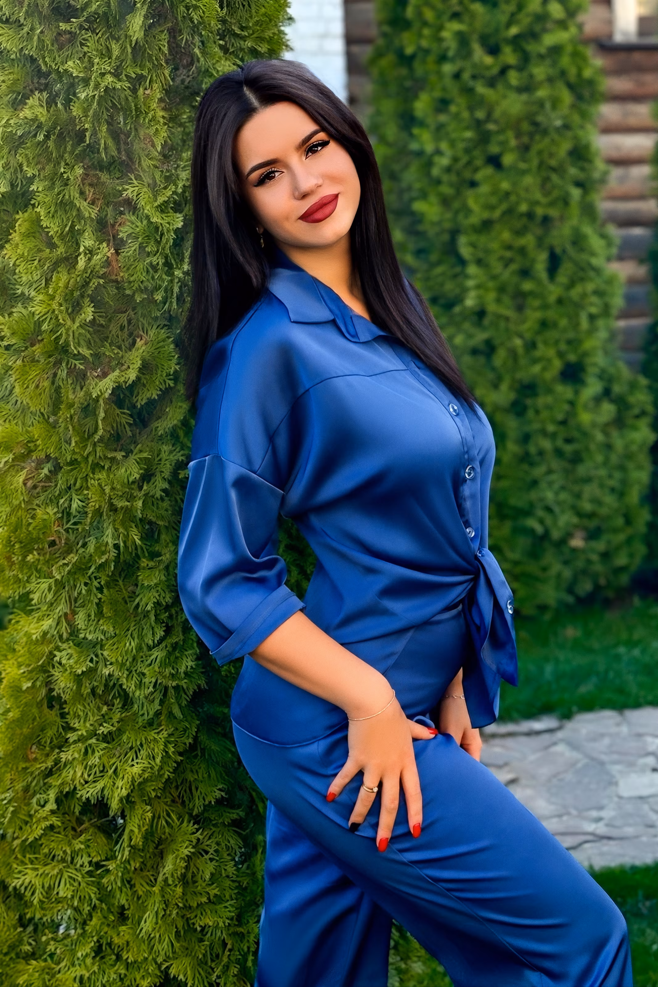 Zhanna 22 Kyiv Ukraine Cherche un partenaire pour un couple solide et aimant