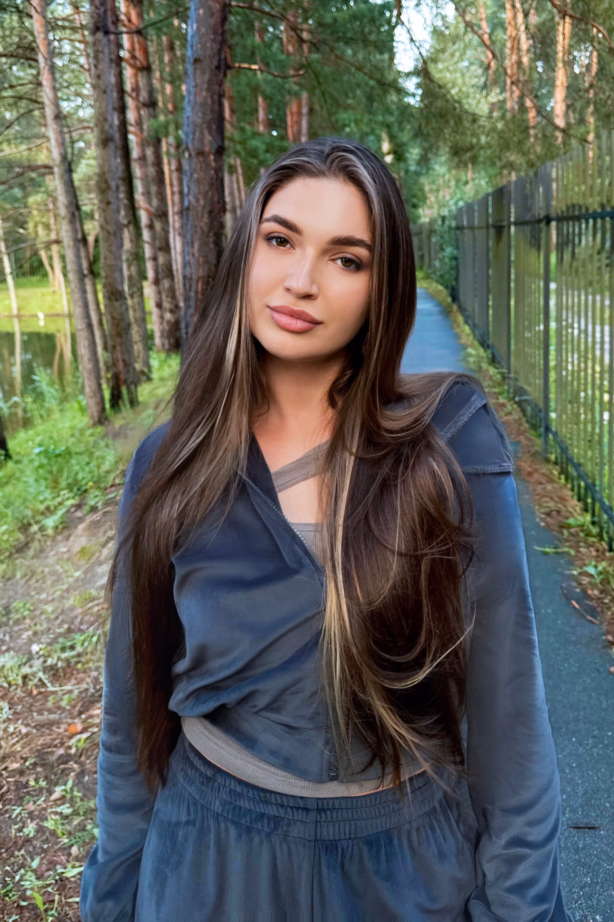 Karina 26 Kyiv Ukraine Cherche un partenaire pour une vie de couple sereine