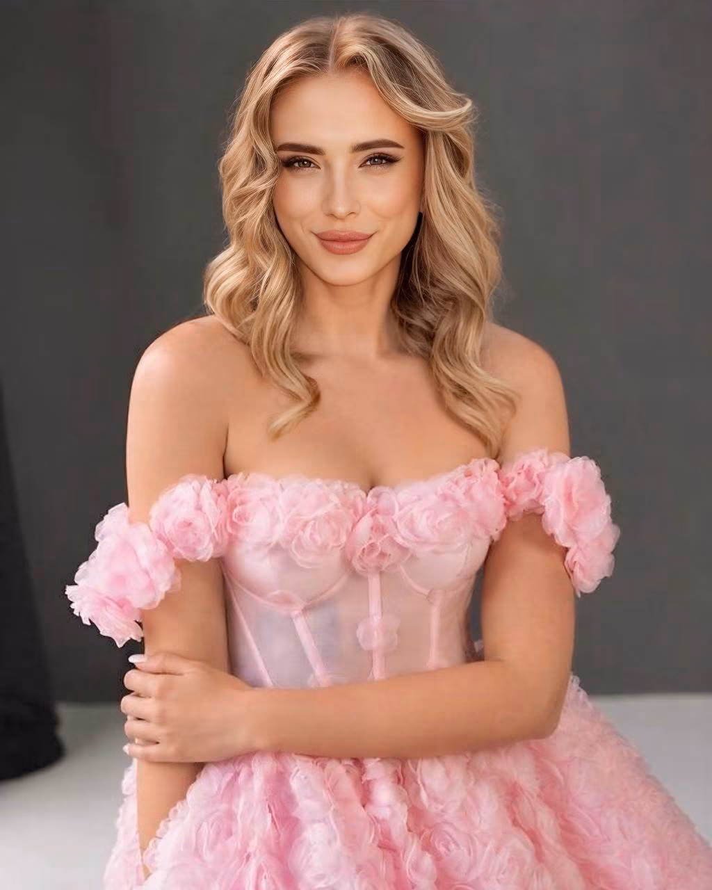Olesia 21 Kyiv  Ukraine Je cherche mon autre moitié pour un couple heureux