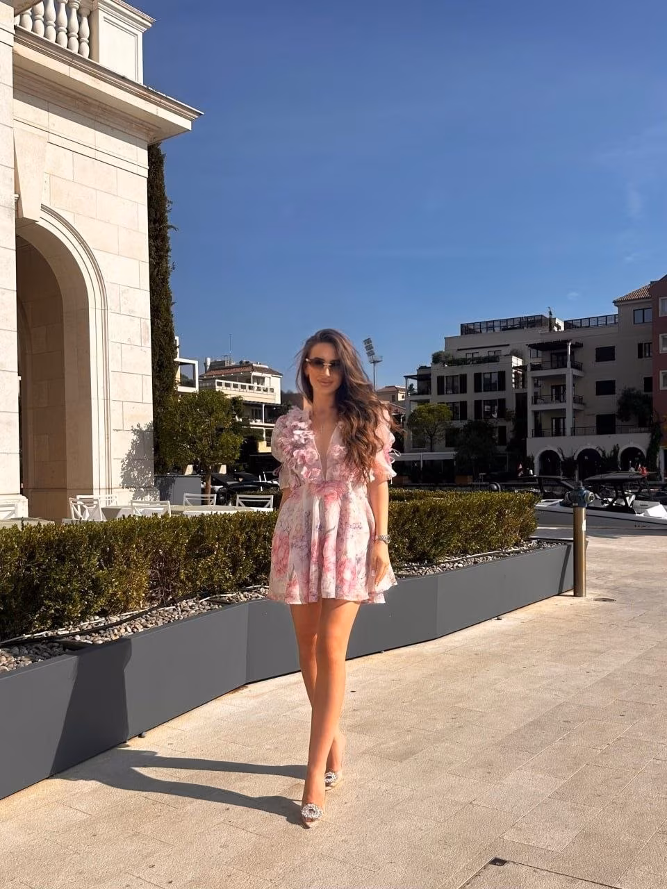 Diana 21 Kyiv Ukraine Je cherche un homme pour un couple qui a du sens