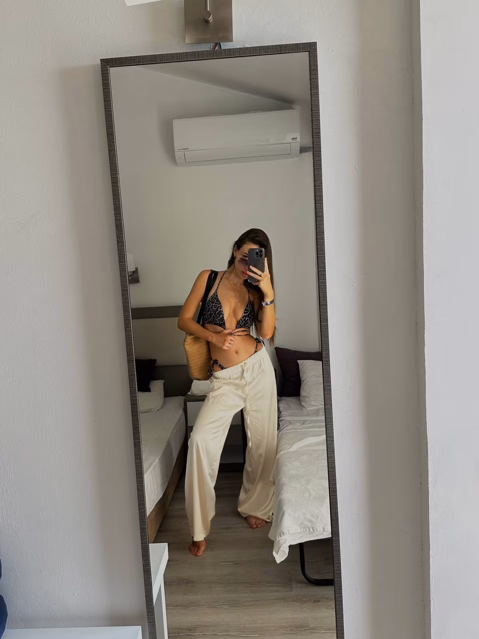 Diana 21 Kyiv Ukraine Je cherche un homme pour un couple qui a du sens
