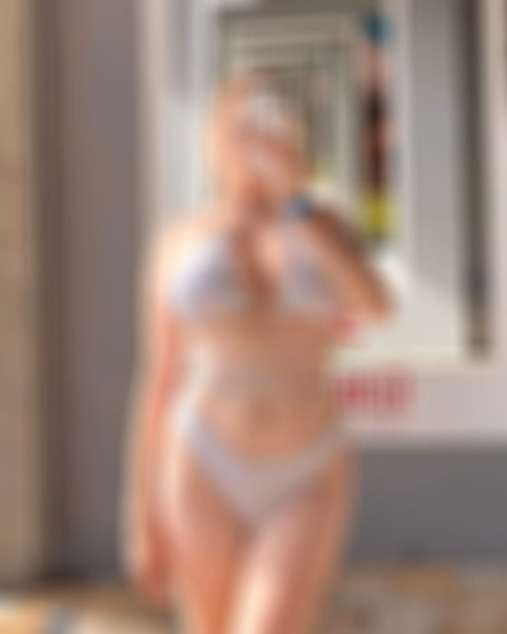 Alina 19 Kiev Ukraine Je suis prête à m engager dans un couple