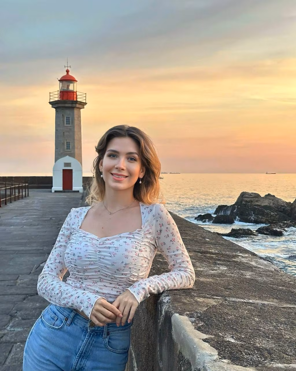 Anastasiia 23 Lisbon  Portugal Je suis prête à m ouvrir à une rencontre couple