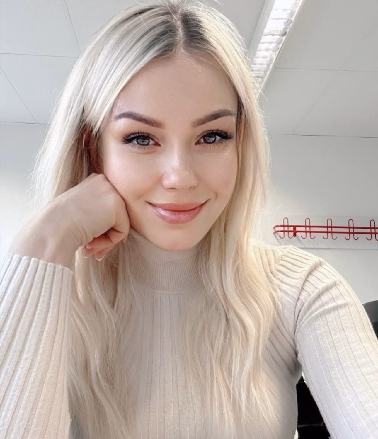 Nataliia 44 Hannover Germany Je suis prête à vivre une grande histoire de couple