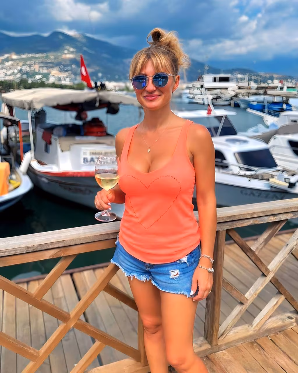 Irina 44 Prague Czech Republic Je suis prête à vivre une grande histoire de couple