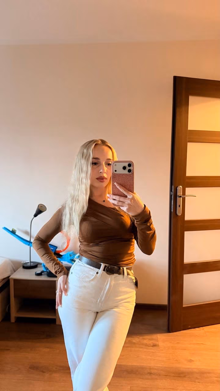 Viktoria 26 Dnepr Ukraine Je veux construire un couple avec des valeurs