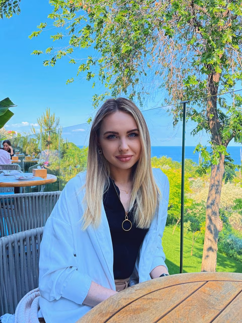 Anna 30 Odessa Ukraine Je veux construire un couple avec toi et toi seul