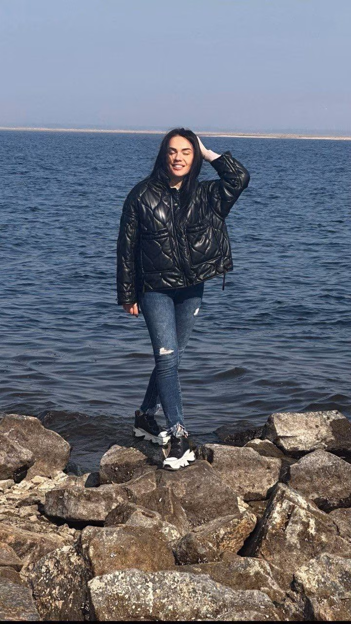 Inna 38 Cherkasy Ukraine Je veux construire un couple sur la sincérité
