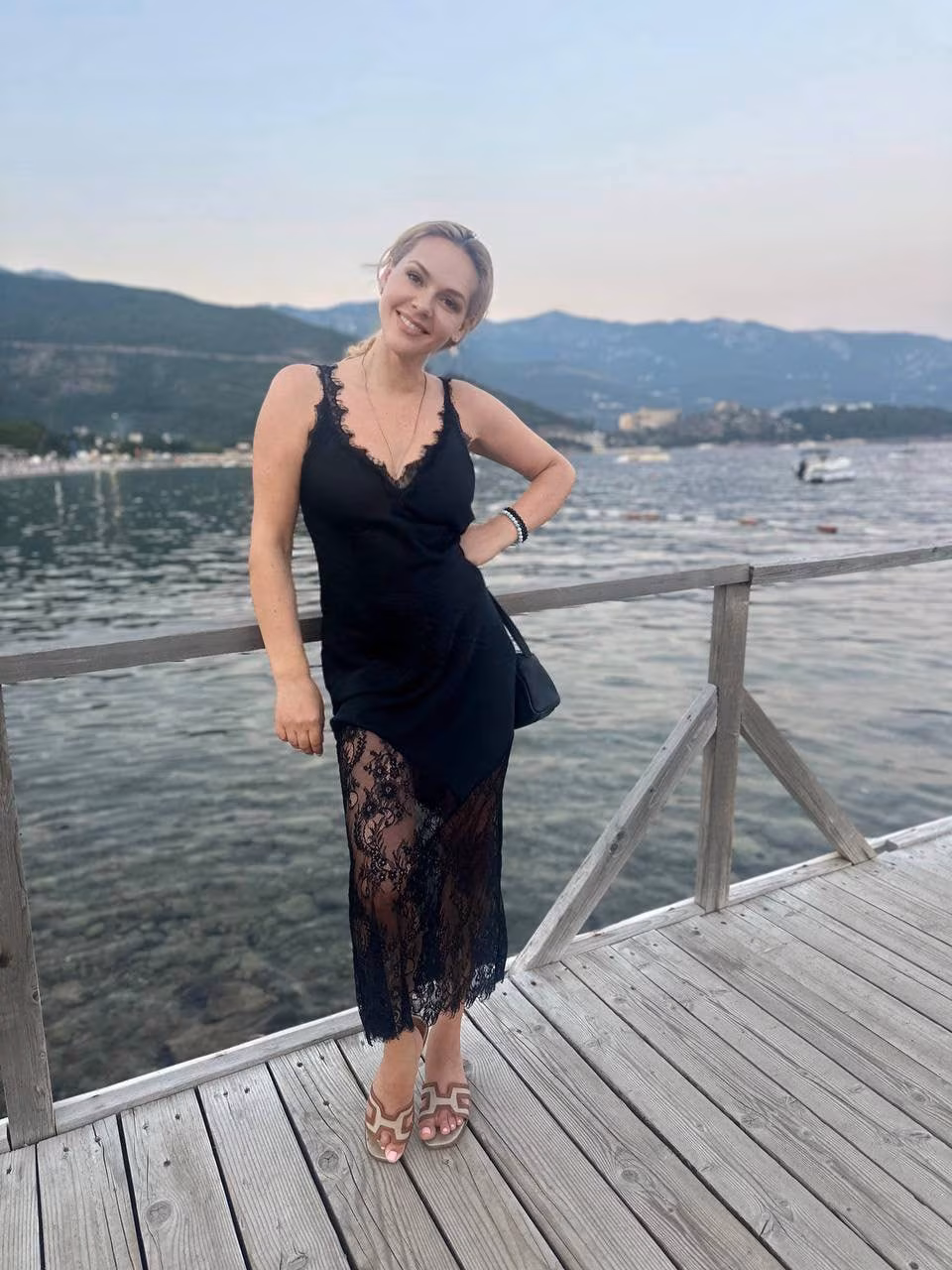 Tatiana 43 Berlin Germany Je veux un couple avec des projets d avenir