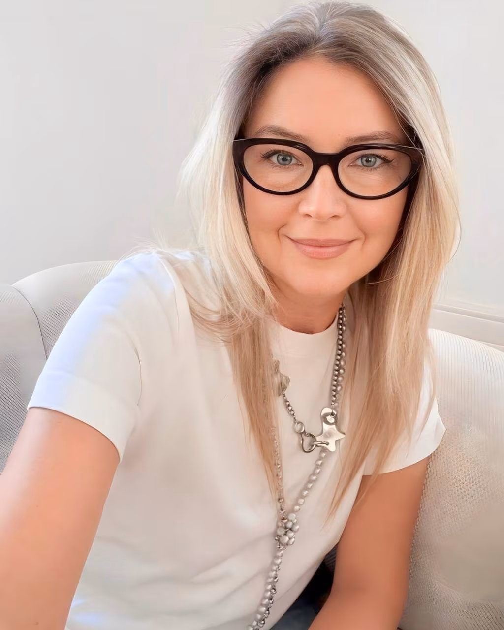 Yulia 51 Grenoble France Je veux un couple avec des projets et des rêves
