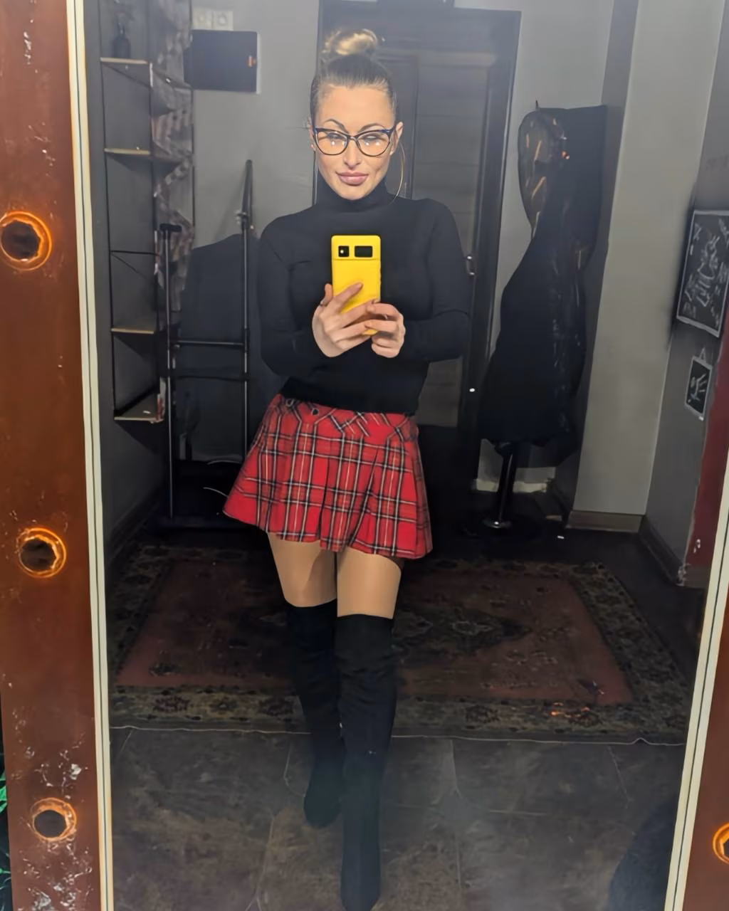 Olesia 39 Odessa   Ukraine Je veux un couple fondé sur le respect