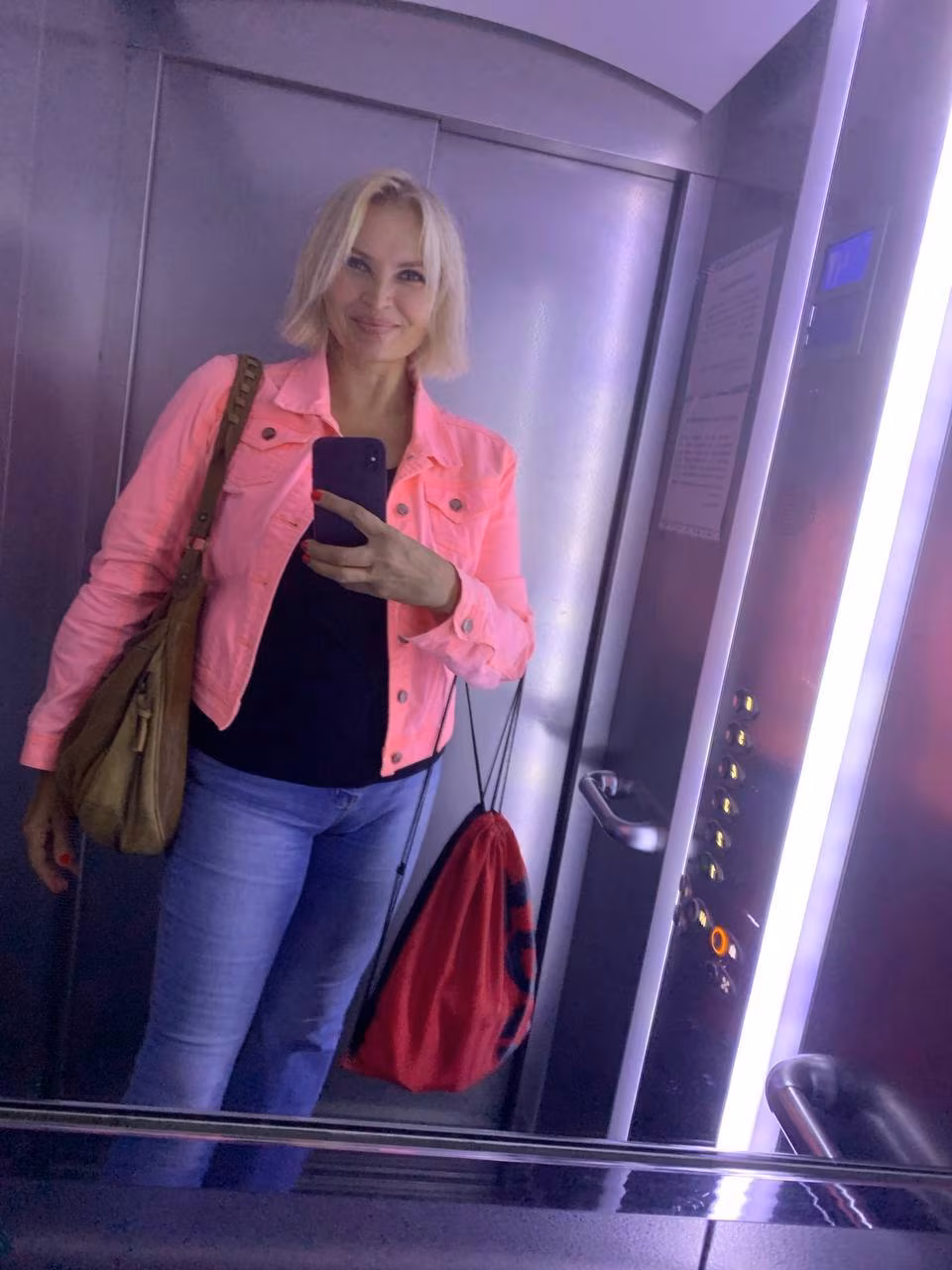 NATALI 49 Kiev Ukraine Je veux un couple pour la vie, pour toujours