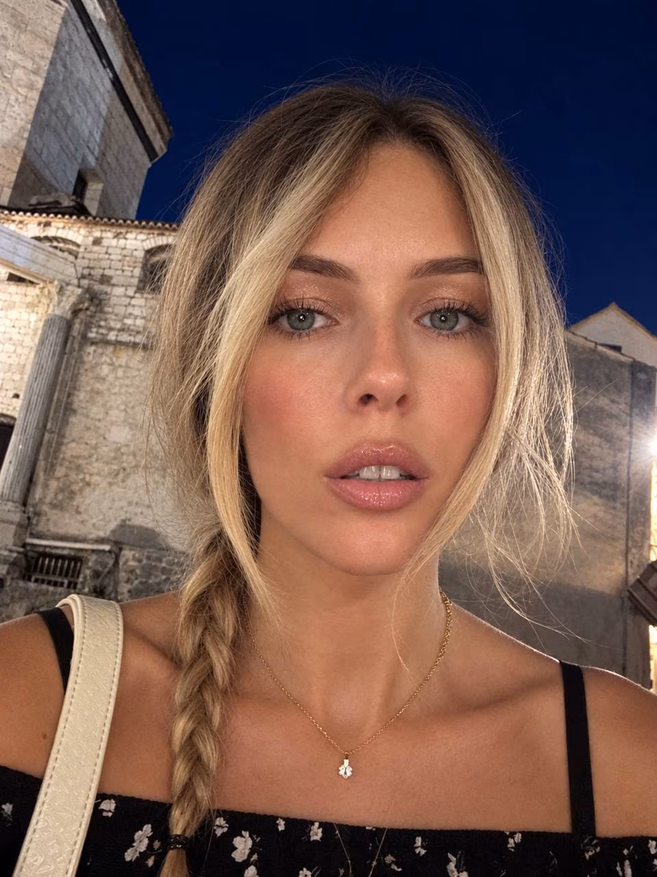 Polina 29 Odessa Ukraine Je veux un couple pour la vie, pour toujours