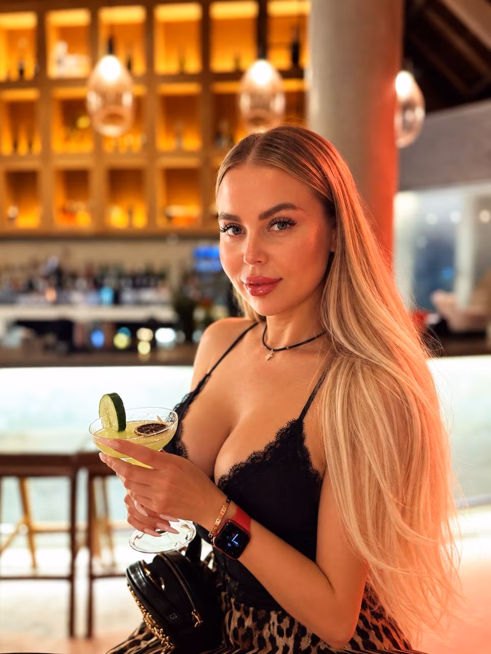 Alena 45 Kyiv Ukraine Je veux une relation de couple stable et durable