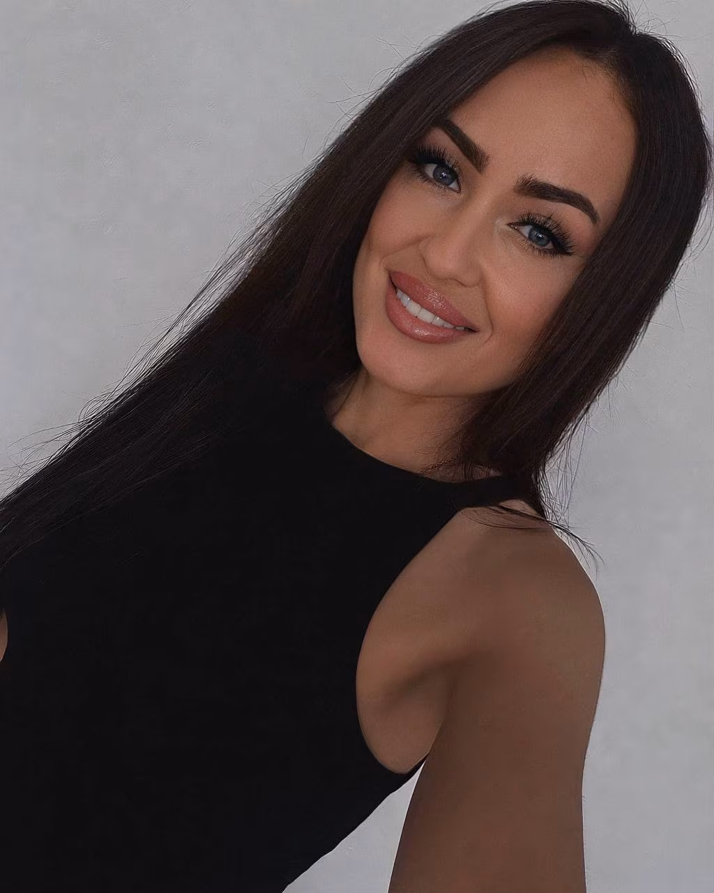Irina 35 Kyiv  Ukraine Je veux une relation de couple stable et durable
