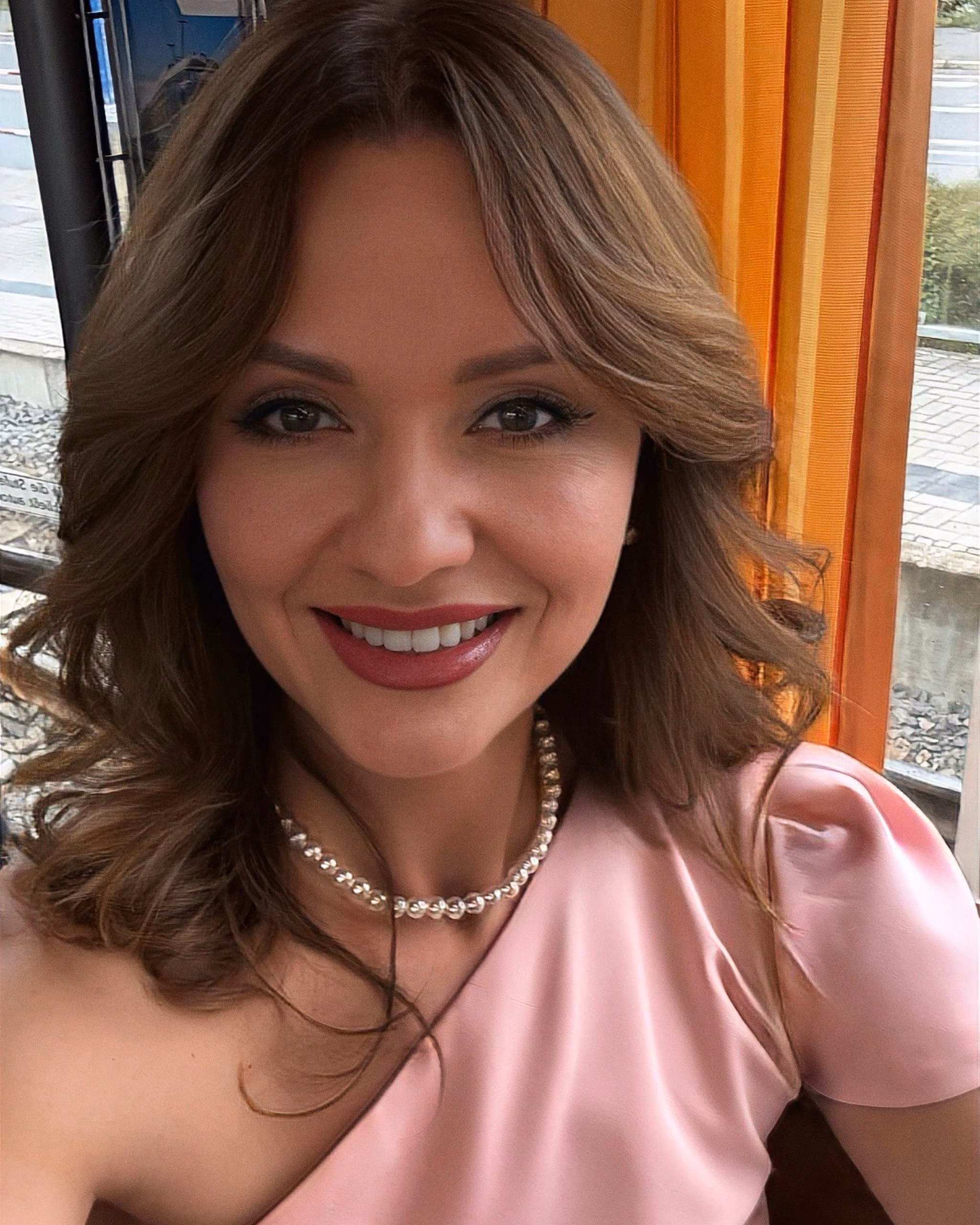 Anna 39 Düsseldorf Germany Je veux une relation qui devienne un vrai couple