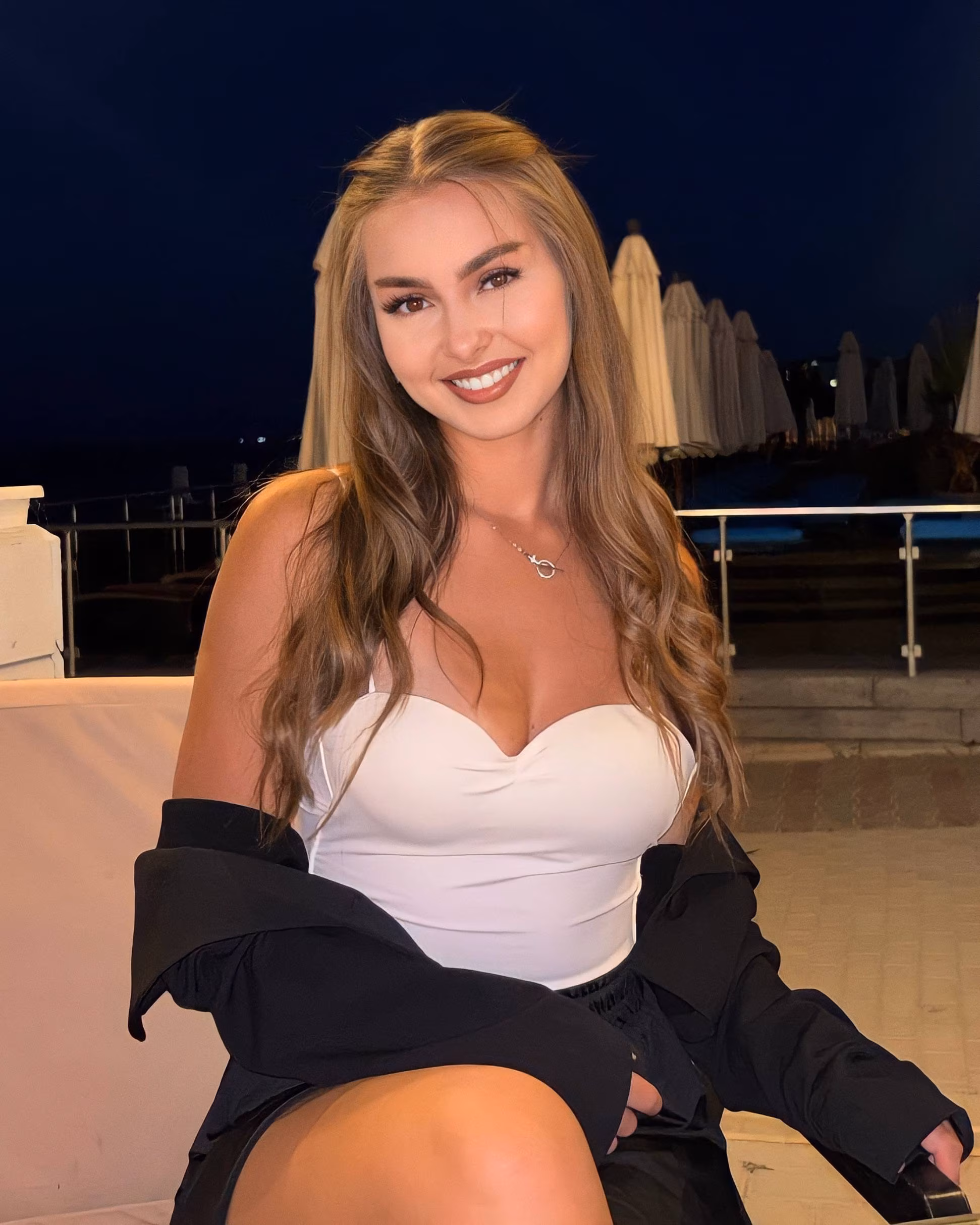 Viktoriia 19 Cherkasy Ukraine Prête à créer une dynamique de couple positive
