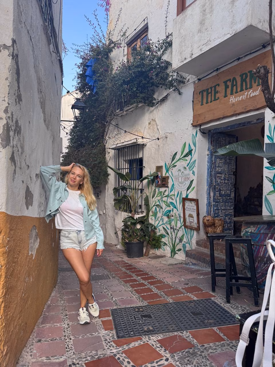 Olena 42 Benalmadena Spain Prête à créer une histoire de couple magnifique